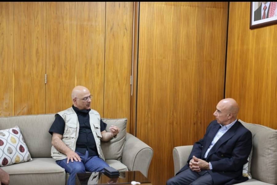 الرئيس التنفيذي لـ إدارة الاستثمارات الحكومية  يزور مصانع  البوتاس العربية  في منطقة غور الصافي