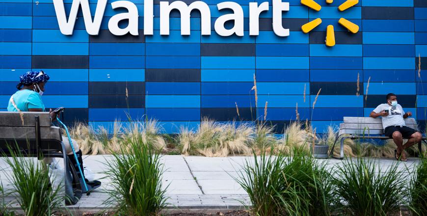 Walmart reports solid US sales growth, lifts forecast