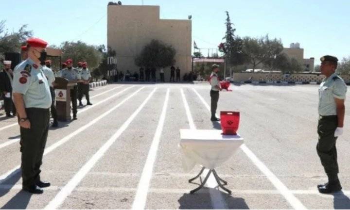 تخريج دورة المستجدين في قيادة الشرطة العسكرية