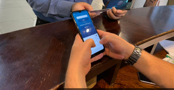 مخالفة منشآت سمحت بدخول غير متلقي المطعوم .. تفاصيل