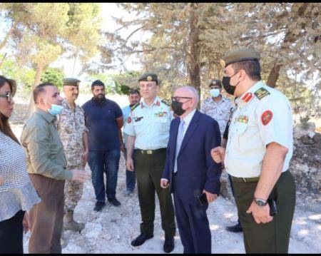 بمساحة 14000م2 .. انشاء ساحات اصطفاف للمركبات في المدينة الطبية