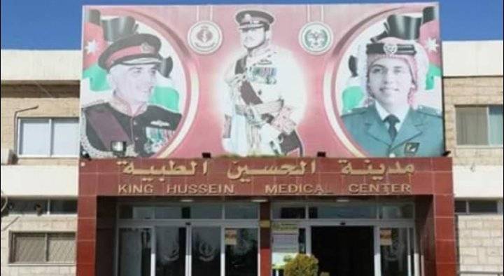 إنشاء ساحات اصطفاف للمركبات في مدينة الحسين الطبية