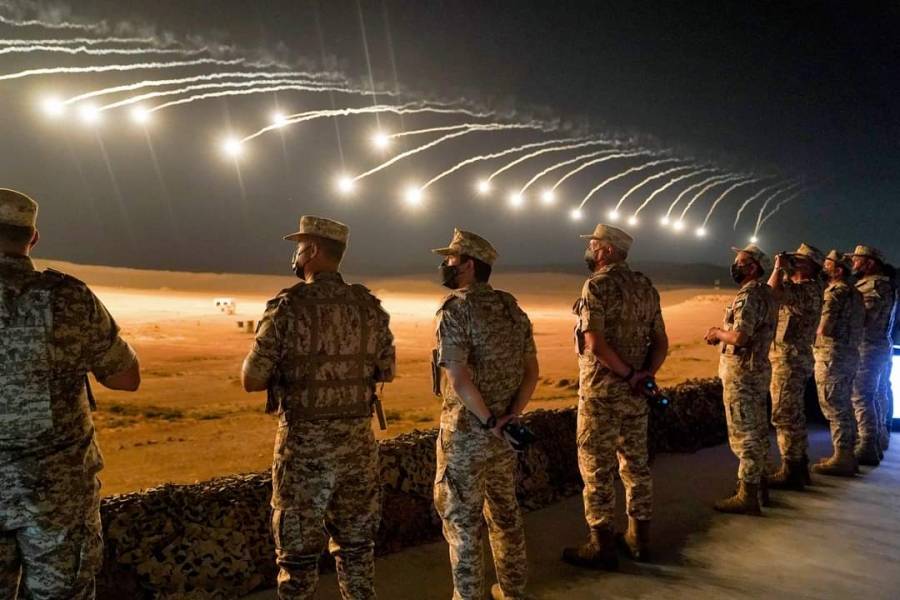 المؤسسة العسكرية مدرسة العمل والابداع