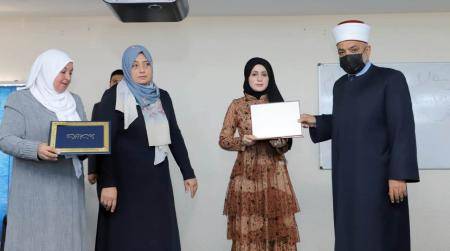 الخلايلة يدعو الواعظات لبث الأمل واستغلال الرسالة التي يؤدينها