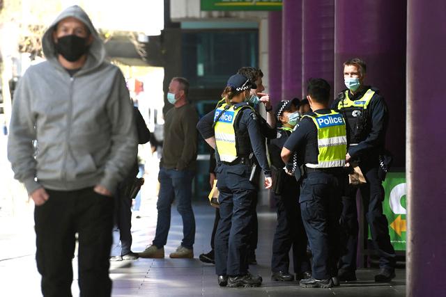 Anger as COVIDsceptic church flouts Sydney lockdown