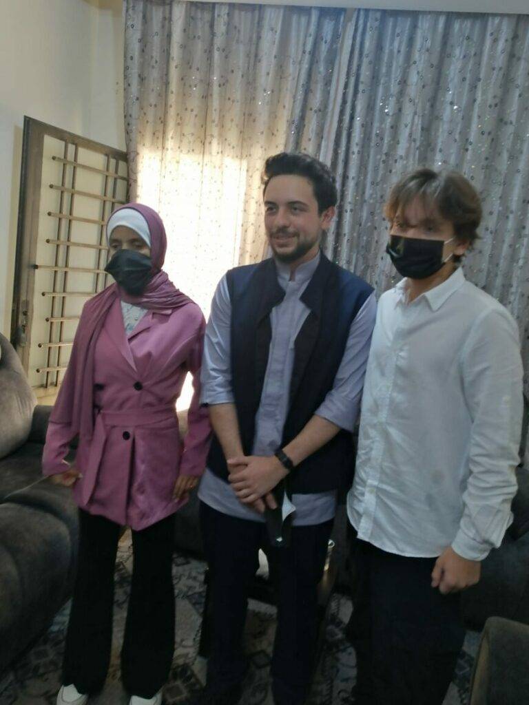 ولي العهد: مايا مثال يحتذى به