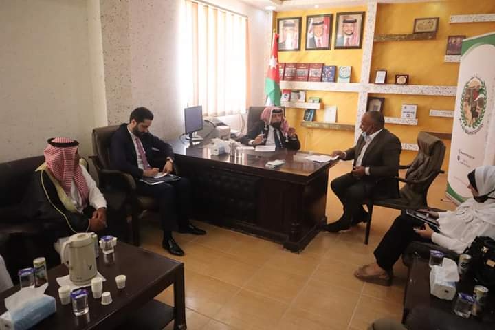 وزير الإدارة المحلية في قضاء الجفر