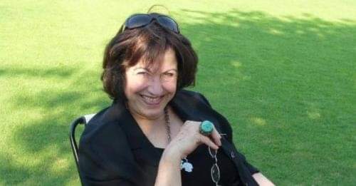 كاتبة أردنية تطالب بأذان العشاء بصوت أم كلثوم