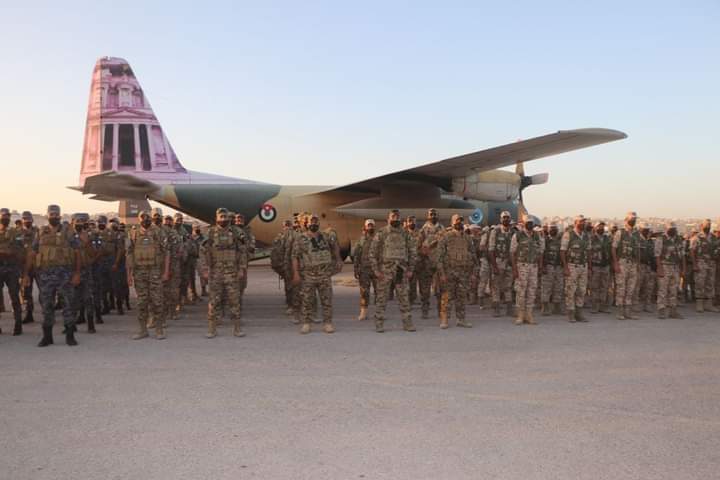 القوة الأردنية المشاركة في تمرين  النجم الساطع تغادر إلى مصر