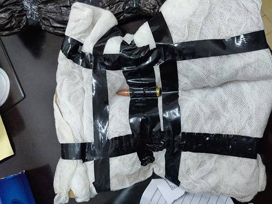 رصاصة وكفن الرد على طبيب انتقد ادارة احد المستشفيات الحكومية