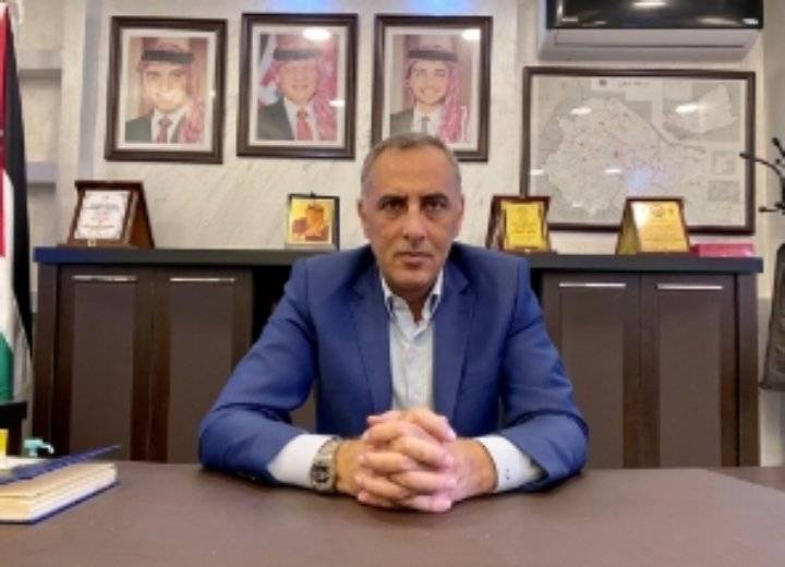 المحافظ ياسر العدوان .. تطبيق القانون وحماية المجتمع اولوية