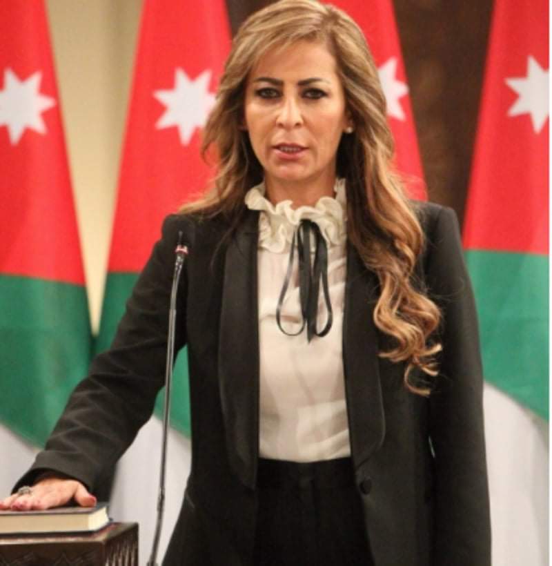 غنيمات سفيرة بالمغرب وقبول استقالة أمين عام هيئة الاستثمار