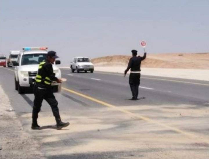 ضبط مركبة تسير بسرعة 194 على طريق المطار