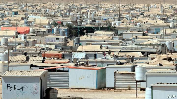 برنامج الأغذية يوقف المساعدات عن 110 آلاف لاجئ بالأردن