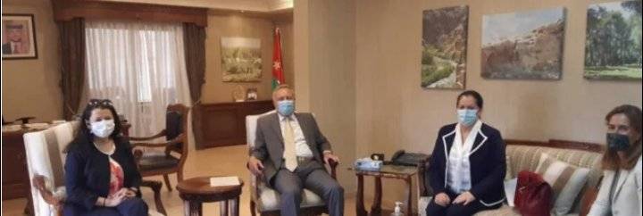 وزير البيئة يبحث مع الأمين العام المساعد للأمم المتحدة التعاون المشترك