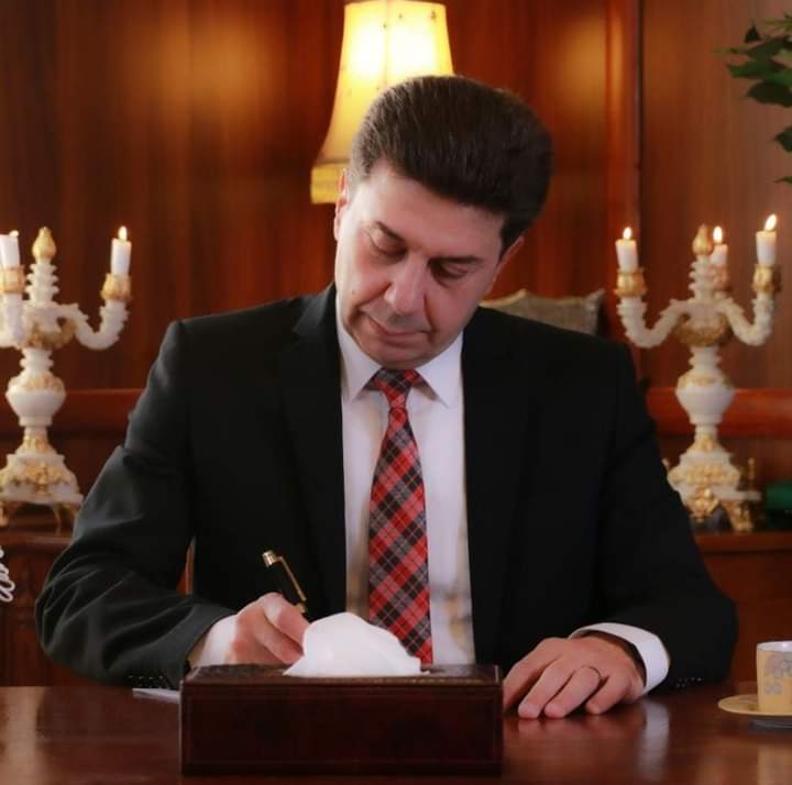 يجب أن يكون عقوبات رادعة لمعيقي المعاملات في الدوائر الرسمية