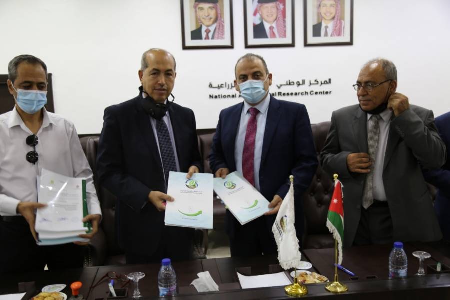 البحوث الزراعية : اتفاقية لإنشاء مواقع للزراعة المستدامة في وادي الأردن