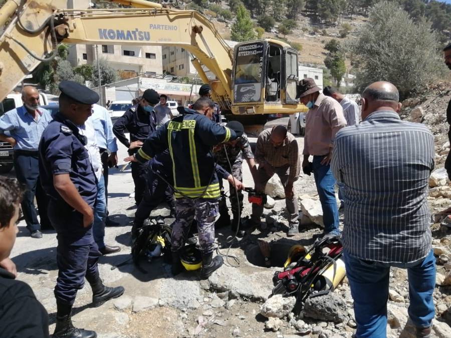 ضبط اعتداءات ضخمة للمياه في منطقة وادي السير...صور