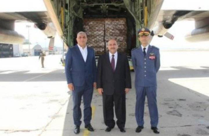 لبنان يتسلم مساعدات طبية وغذائية جديدة من الأردن