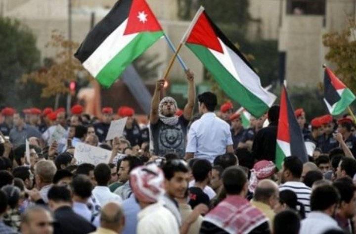 وقفة تضامنية مع الأسرى في عمّان