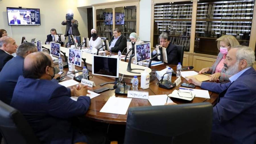 خدمات الأعيان تبحث ووزير النقل إنجازات القطاع وتحدياته