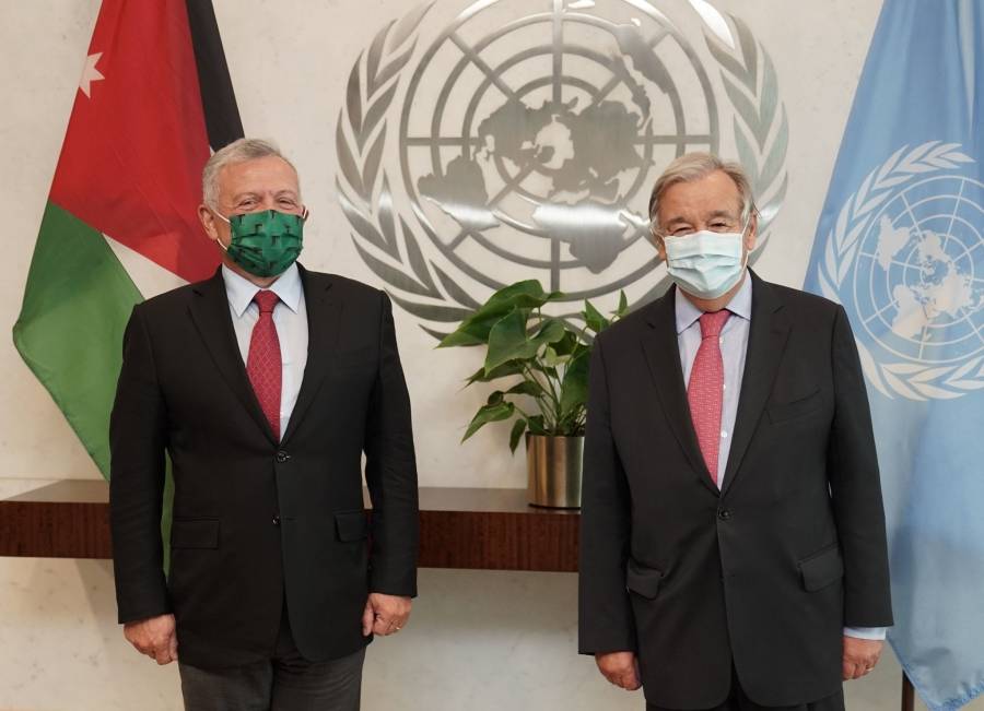 الملك يلتقي الأمين العام للأمم المتحدة