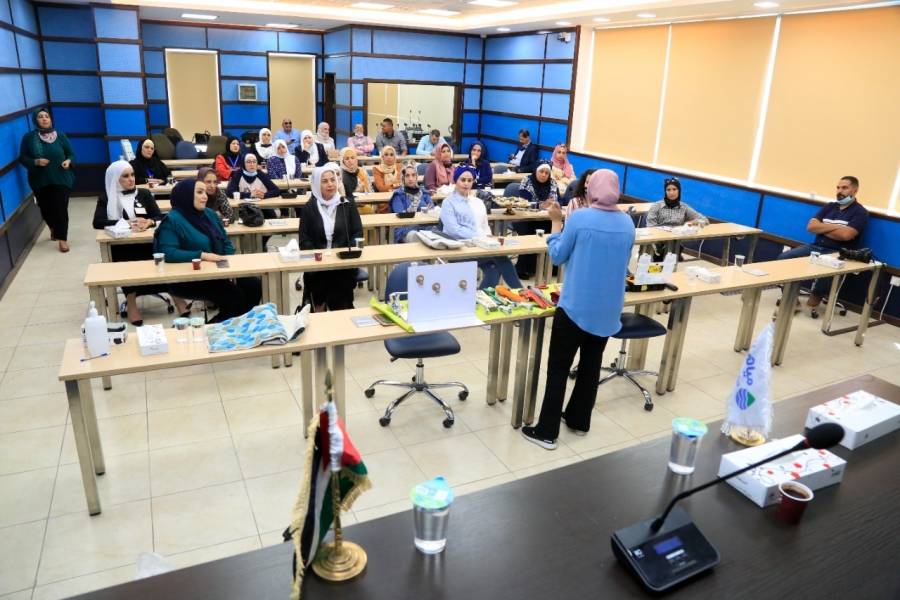 المياه : استكمال برنامج تدريب السباكات في الزرقاء