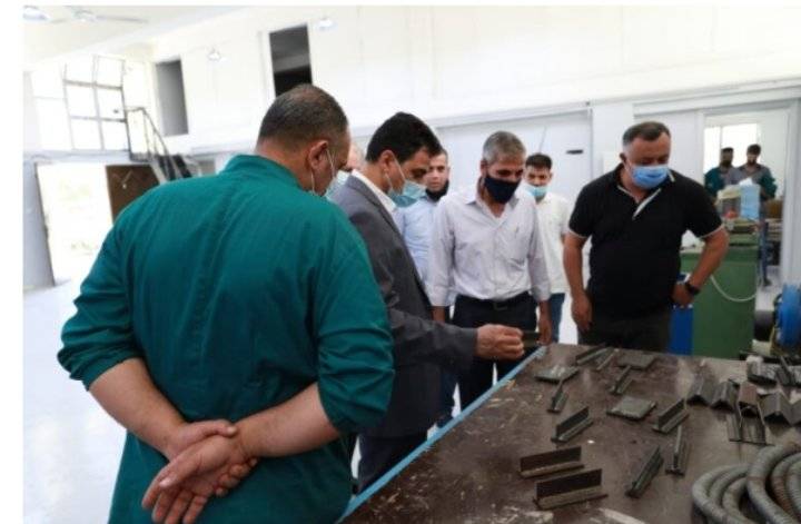 العقبة ..تخربج الفوج الاول من دورة فني تصفيح السيارات وتعيين ٦ منهم