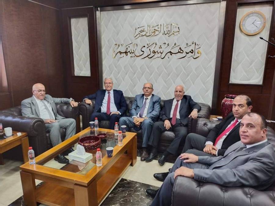 وزيرالتنمية السياسية يلتقي رئيس الجمعية الاردنية للفكر والحوار والتنمية