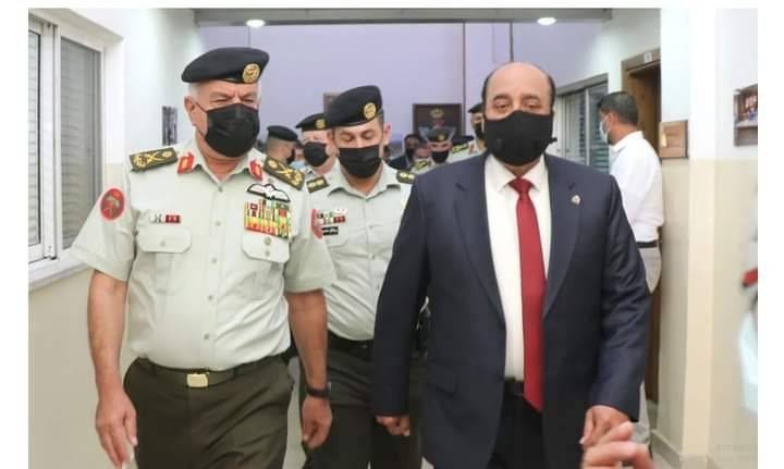 الحنيطي يبدي ارتياحه لخطة تحسين الخدمات المقدمة للمتقاعدين_ صور