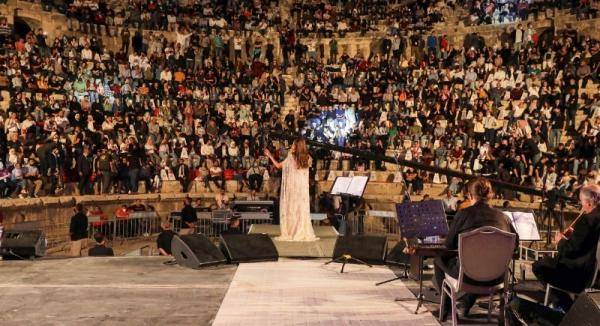 الصحة: نراقب التباعد الجسدي في مهرجان جرش