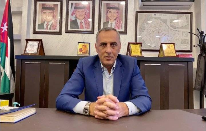 العدوان يرفض اعتصاما للمطاعم الشعبية أمام “الصناعة والتجارة”