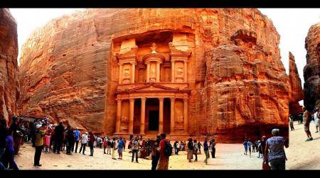 خبير: الاعداد الكبيرة من زوار المواقع الاثرية قد تتسبب بدمارها