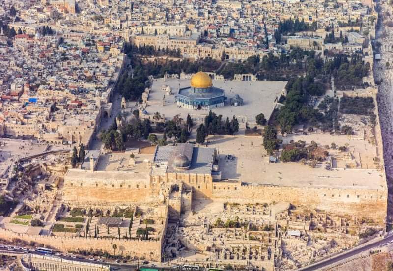 Awqaf minister decries extremist Jews incursions into AlAqsa Mosque