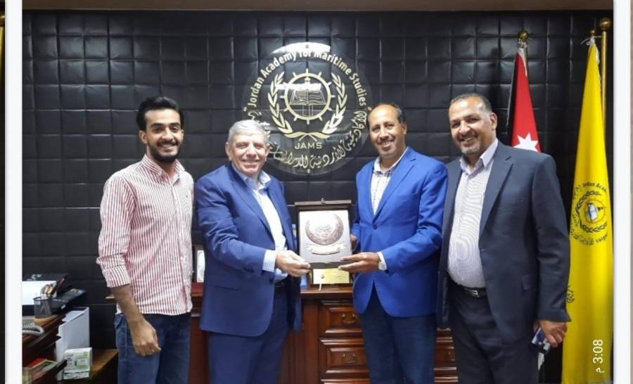 الاكاديمية الاردنية للدراسات البحرية تستقبل موقع نيروز الاخباري ...صور