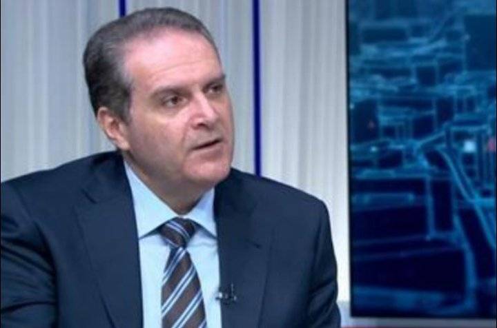 الهواري يطلب خبرات من الوزارات الأخرى