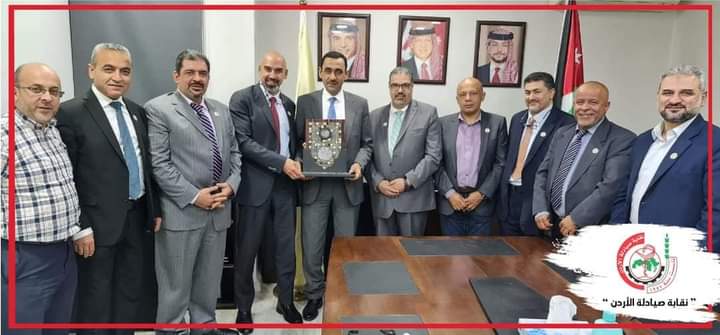 نقابة صيادلة الأردن تكرم المدير العام للمؤسسة العامة للغذاء والدواء