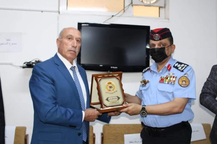 مدير شرطة محافظة البلقاء يلتقي بالمتقاعدين العسكريين