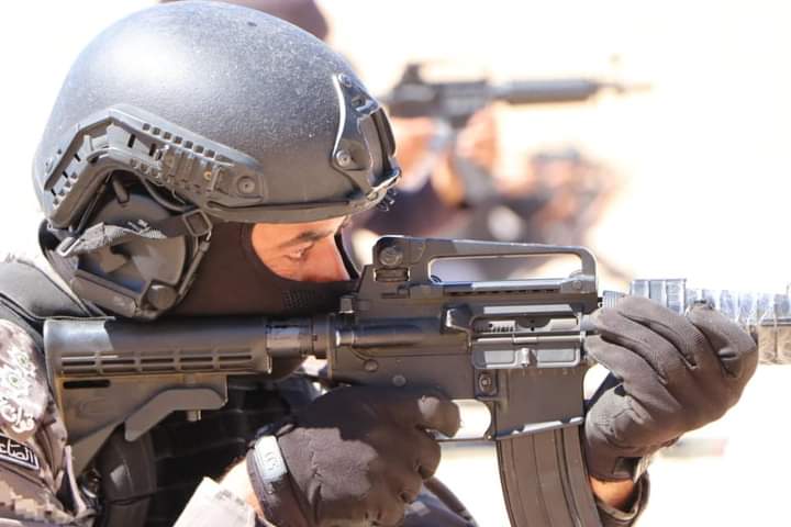 تواصل فعاليات بطولة الامن العام السنوية للرماية .