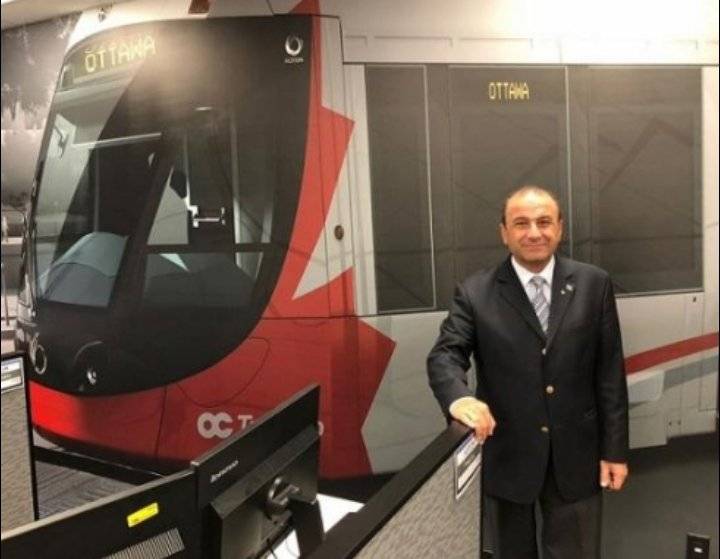 طوقان رئيسا لفريق تطوير مطار حمد القطري