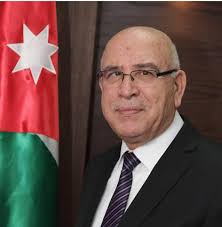 المعاني نقيبا لتجار المواد الطبية والعلمية والمخبرية