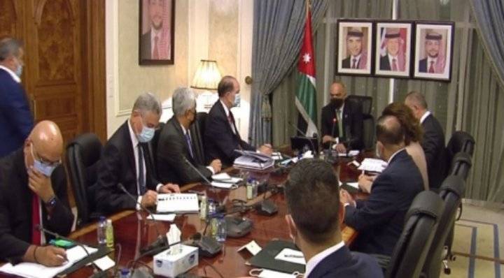 الخصاونة: نعمل على استقطاب المزيد من الاستثمارات لتوفير فرص العمل