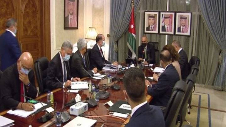 الخصاونة: نعمل على استقطاب المزيد من الاستثمارات لتوفير فرص العمل