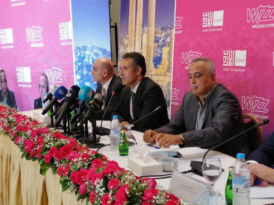 بحضور وزير السياحة ورئيس سلطة العقبة الاقتصادية الخاصة طيران _ويز _  العالمي منخفض التكاليف يدشن 8 خطوط جديدة إلى المملكة ...صور وفيديو