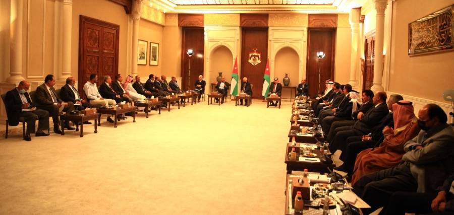 العيسوي يلتقي شيوخ ووجهاء قبيلة بني صخر ..صور