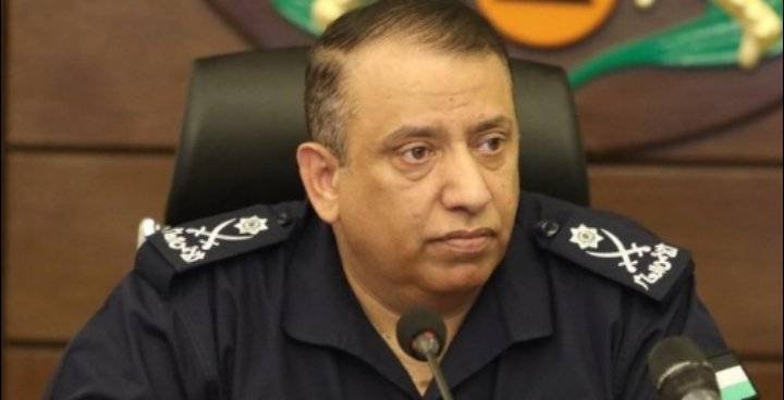 لماذا أعاد مدير الأمن العام نشر مقطع فيديو لعامل وطن؟