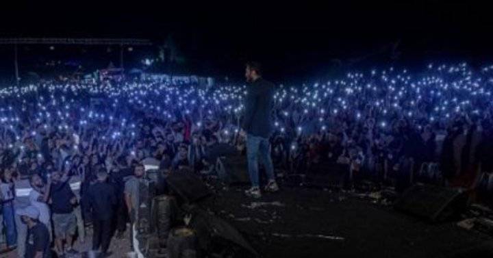 الأوبئة تخشى من الانتكاس بسبب حفلات غنائية