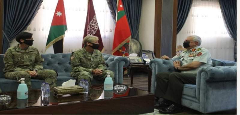 رئيس هيئة الأركان المشتركة يستقبل قائد الحرس الوطني لولاية كولورادو