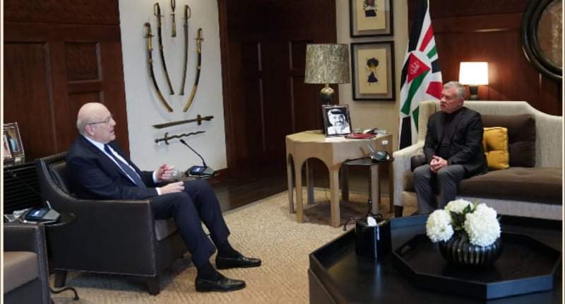 King receives Lebanon PM