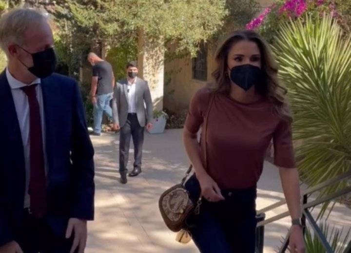 الملكة رانيا تزور مؤسسة الجبل الفيروزي